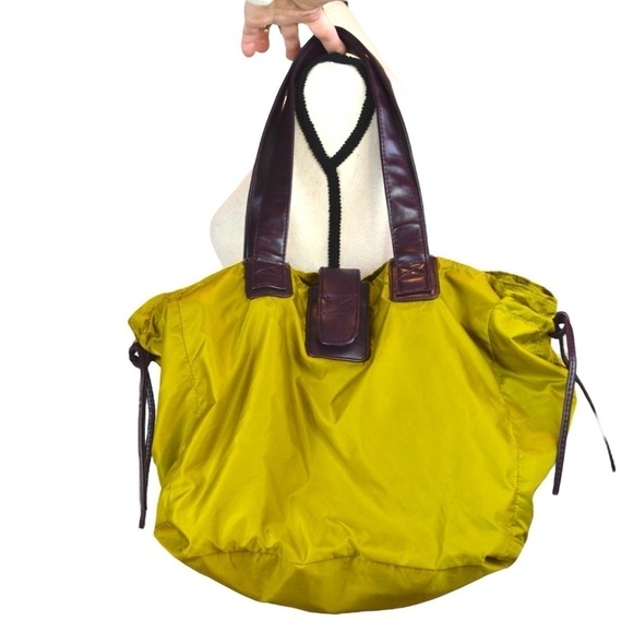 Large Nylon Shoulder Bag Magnetic Snap Closure Chartreuse & Burgundy Colors - Picture 1 of 7